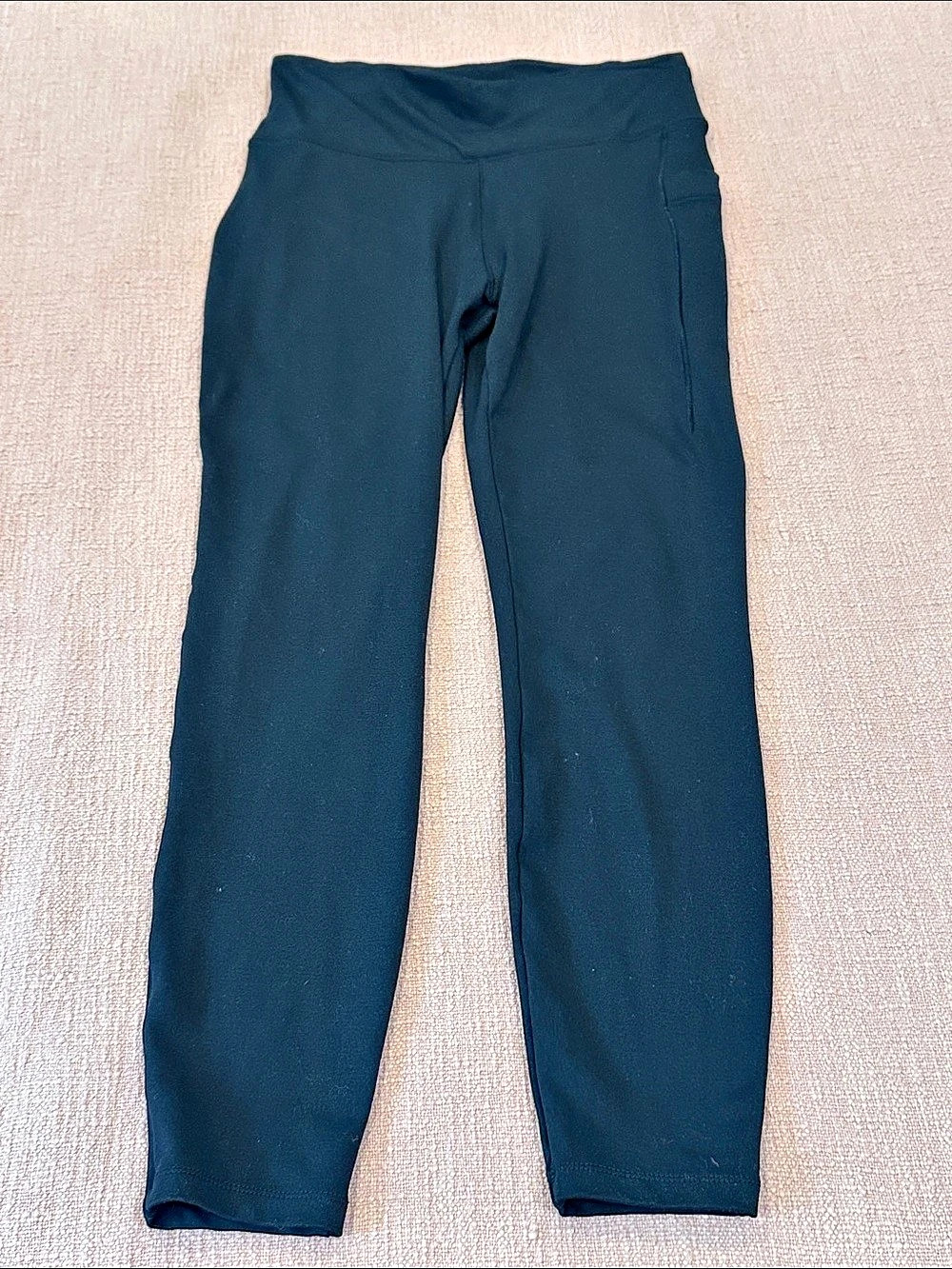 Columbia med wm’s Weekend Adventure 7/8 thick Leggings Black w/ zip back pocke